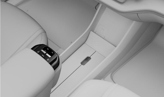 Window controls on the front end of the centre armrest