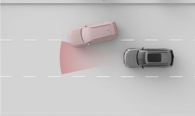 Auto che svolta nella visuale del radar