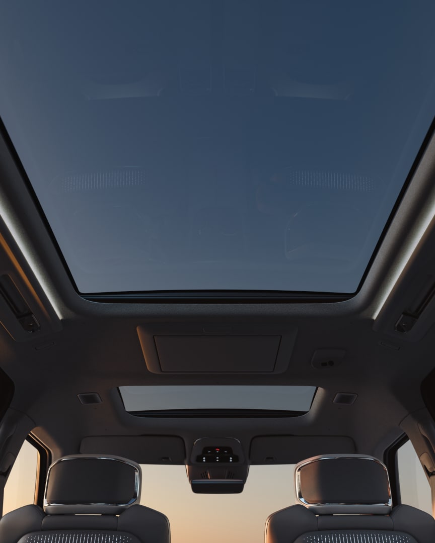 The 2.16 metre panoramic roof featured in the Volvo EM90.