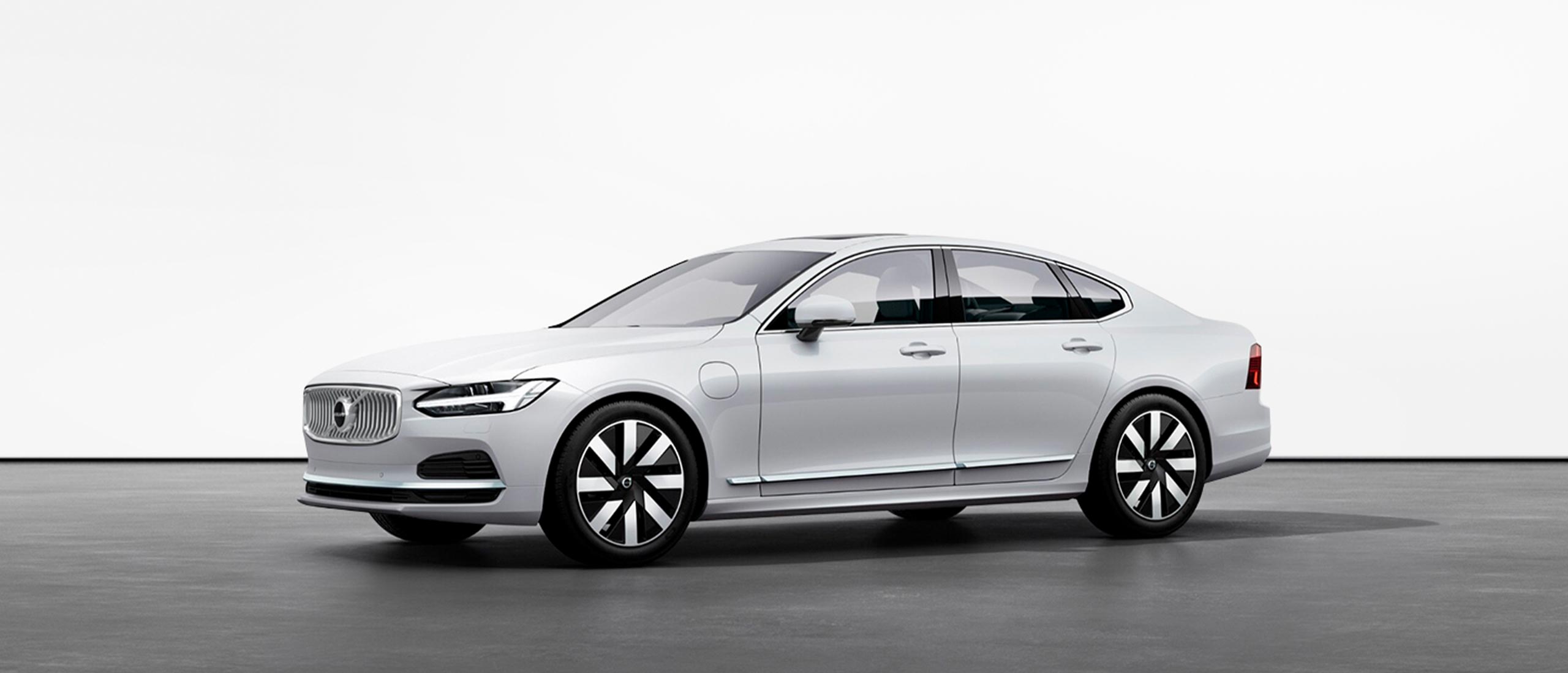 Volvo s90 store plug in