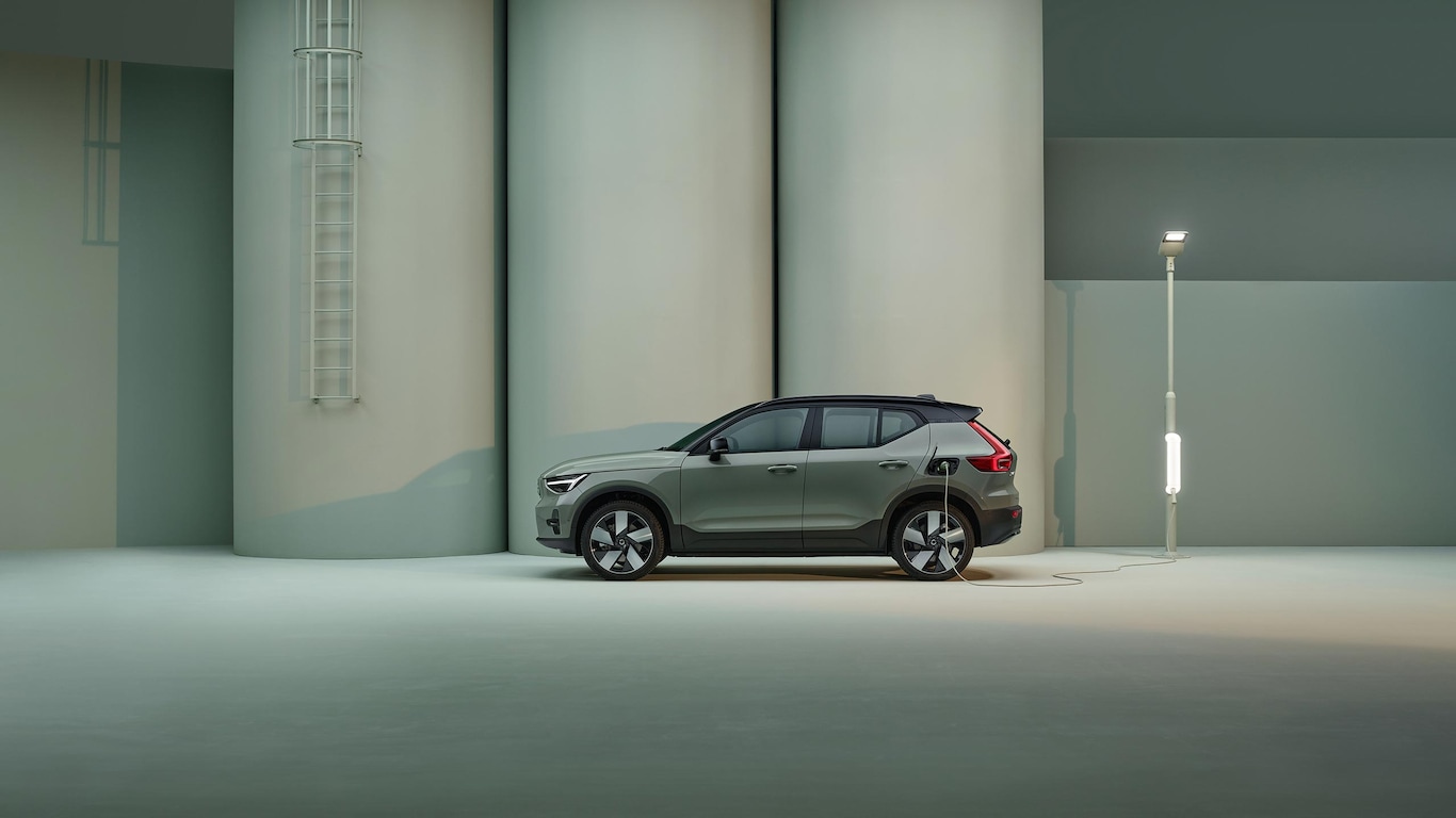 2024 XC40 Recharge All Electric SUV Volvo Car USA