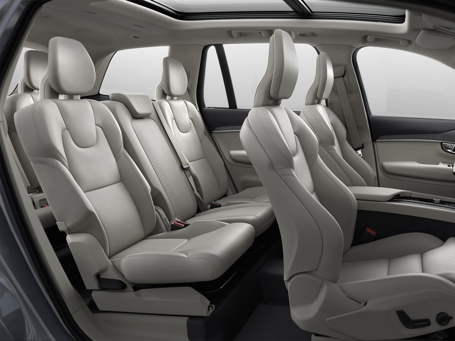 New volvo suv with hotsell baby seat