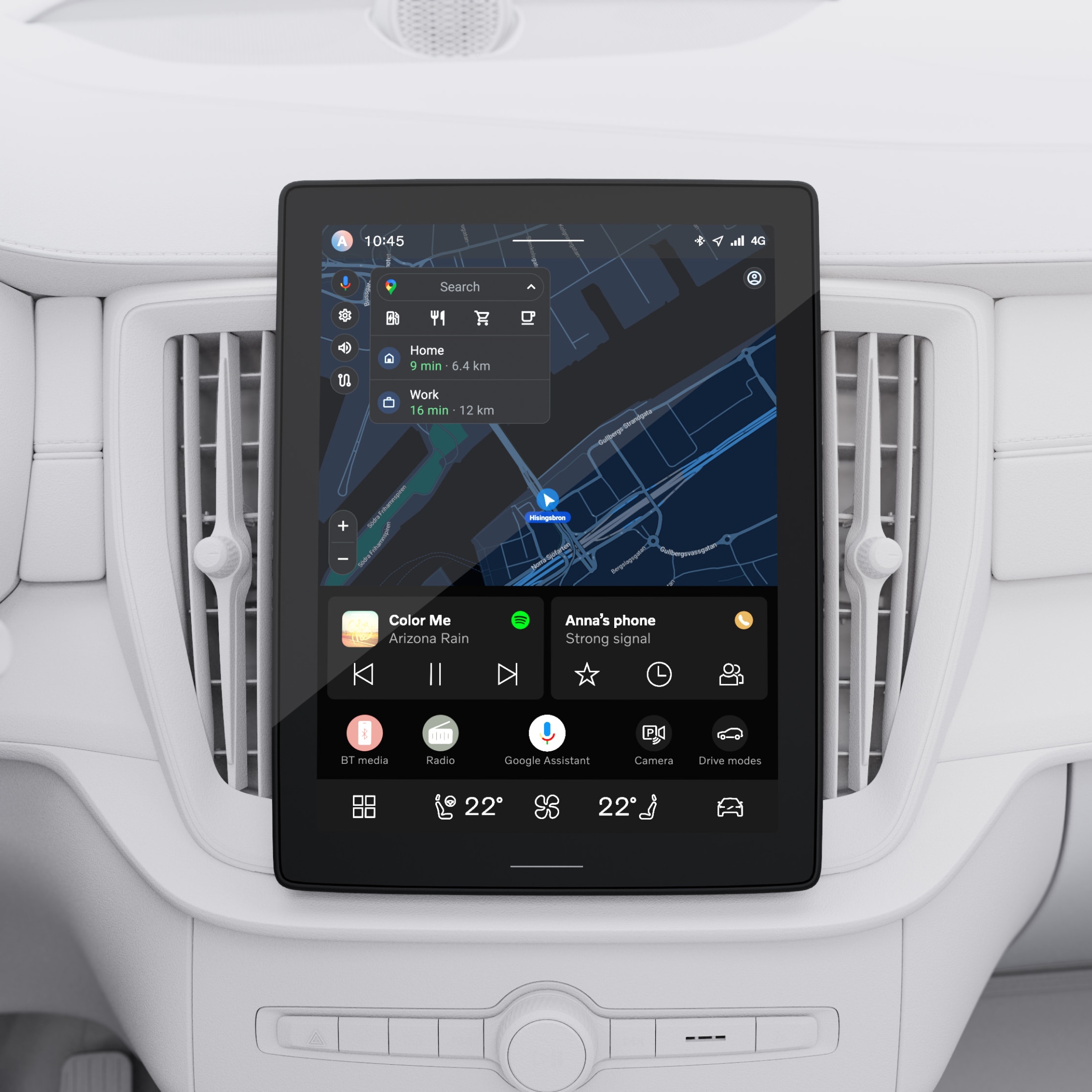 Aplikace ve voze Volvo XC90 dostupné přes obchod Google Play.