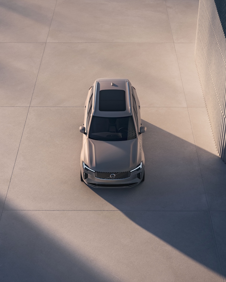 An aerial shot of the front of the XC90 plug-in hybrid SUV.