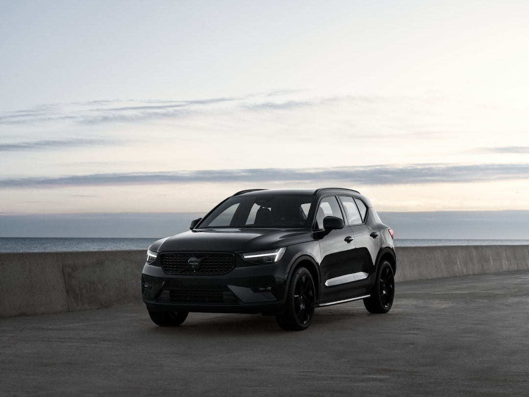 Volvo XC40 Black Edition Zwarte mild hybride SUV Volvo Cars Nederland