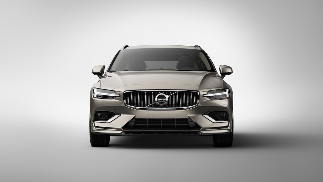 Calandre, pare-chocs et phares avant Break Premium Volvo V60