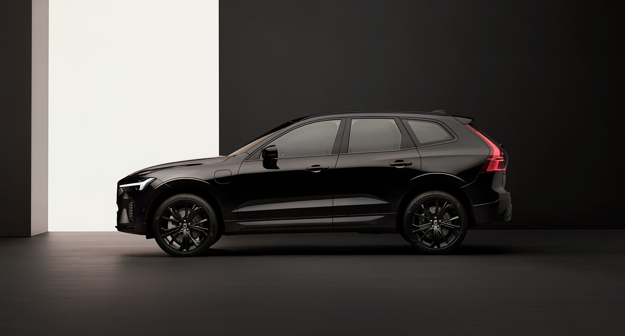 Der Volvo XC60 Plug-in Hybrid in der Black Edition.