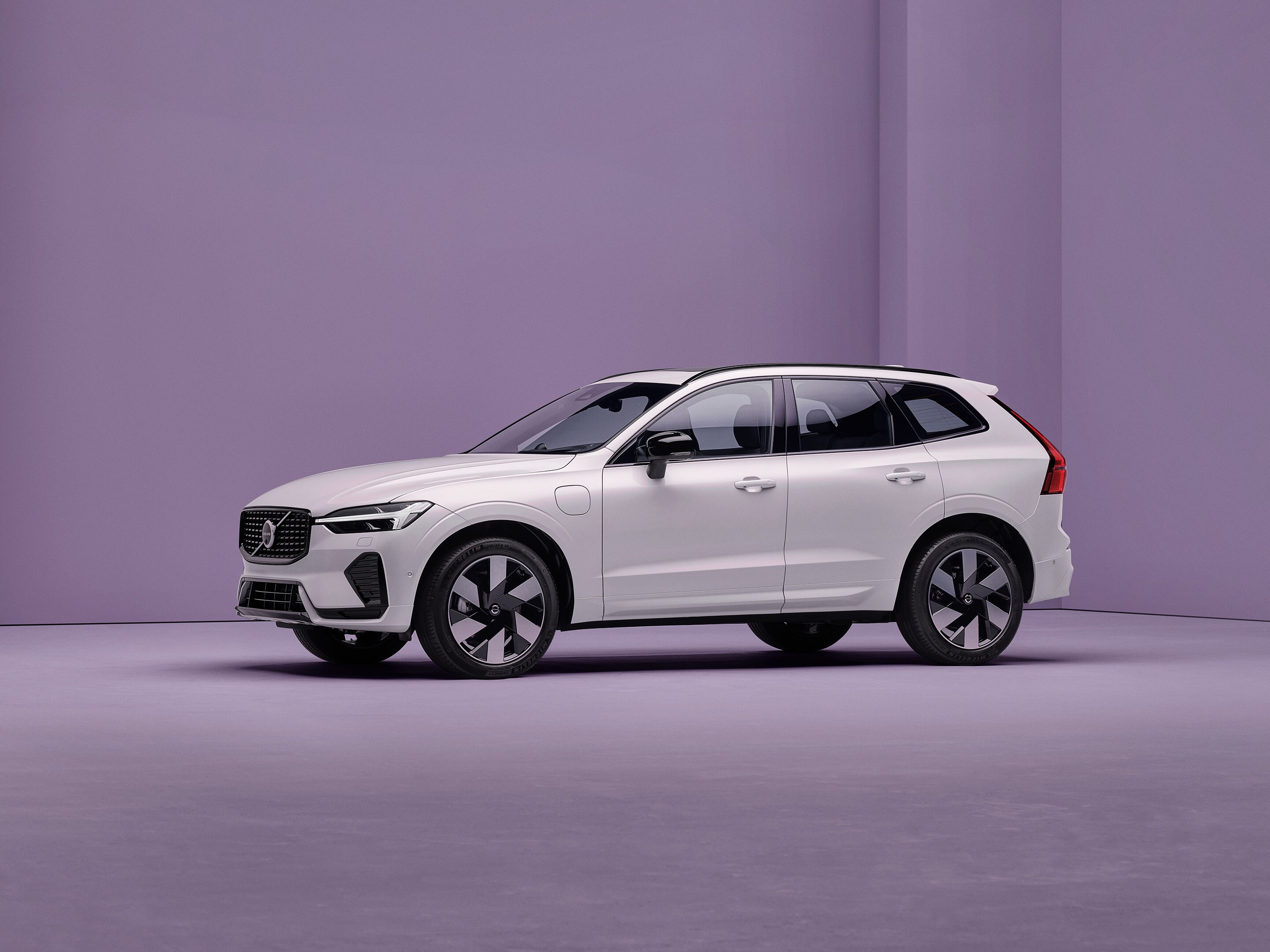 XC60 - Overview | Volvo Cars - UK